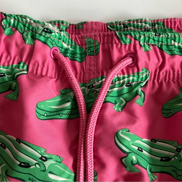 H&M men's swim trunks - pink with crocodiles, size Large - Picture 2 of 6